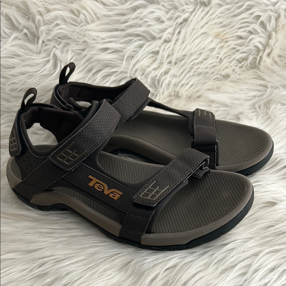 Teva Sandals Men's Size 8 Minam Brown Gray Outdoor Sandals Adjustable Straps